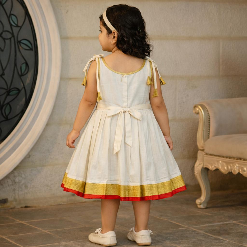 Girls Ethnic Kerala Kasavu Pavadai Set(Off-White1)