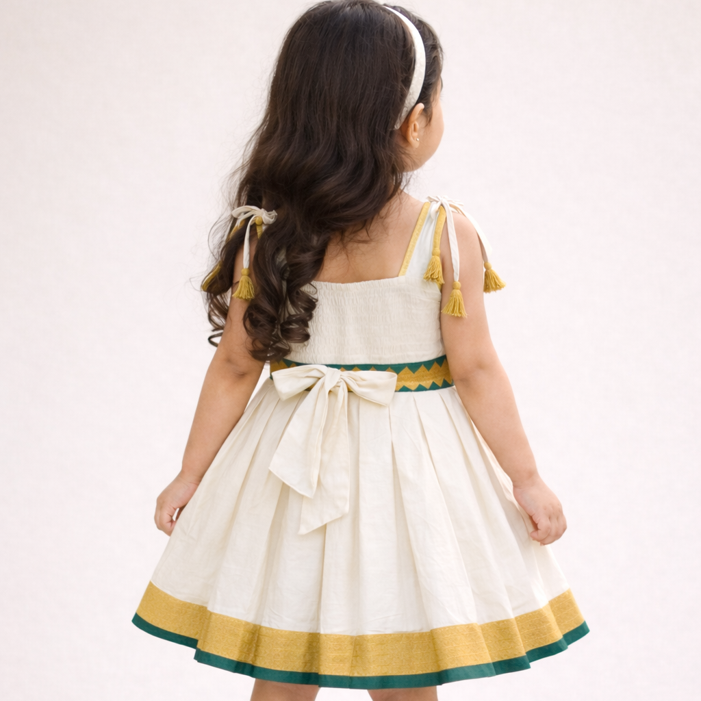Girls Ethnic Kerala Kasavu Pavadai Set(Off-white4)